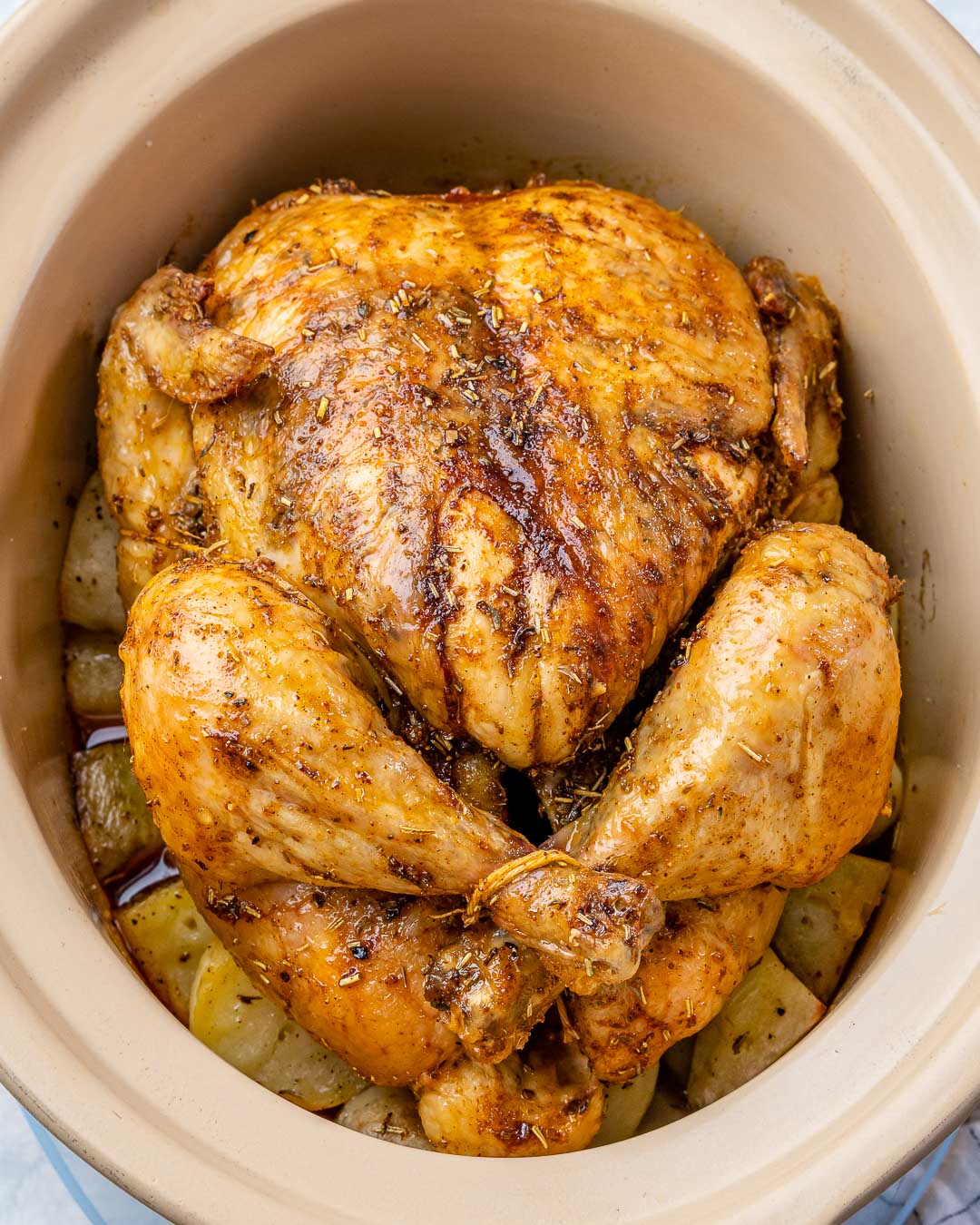 How to Make a Whole Chicken in a Slow Cooker