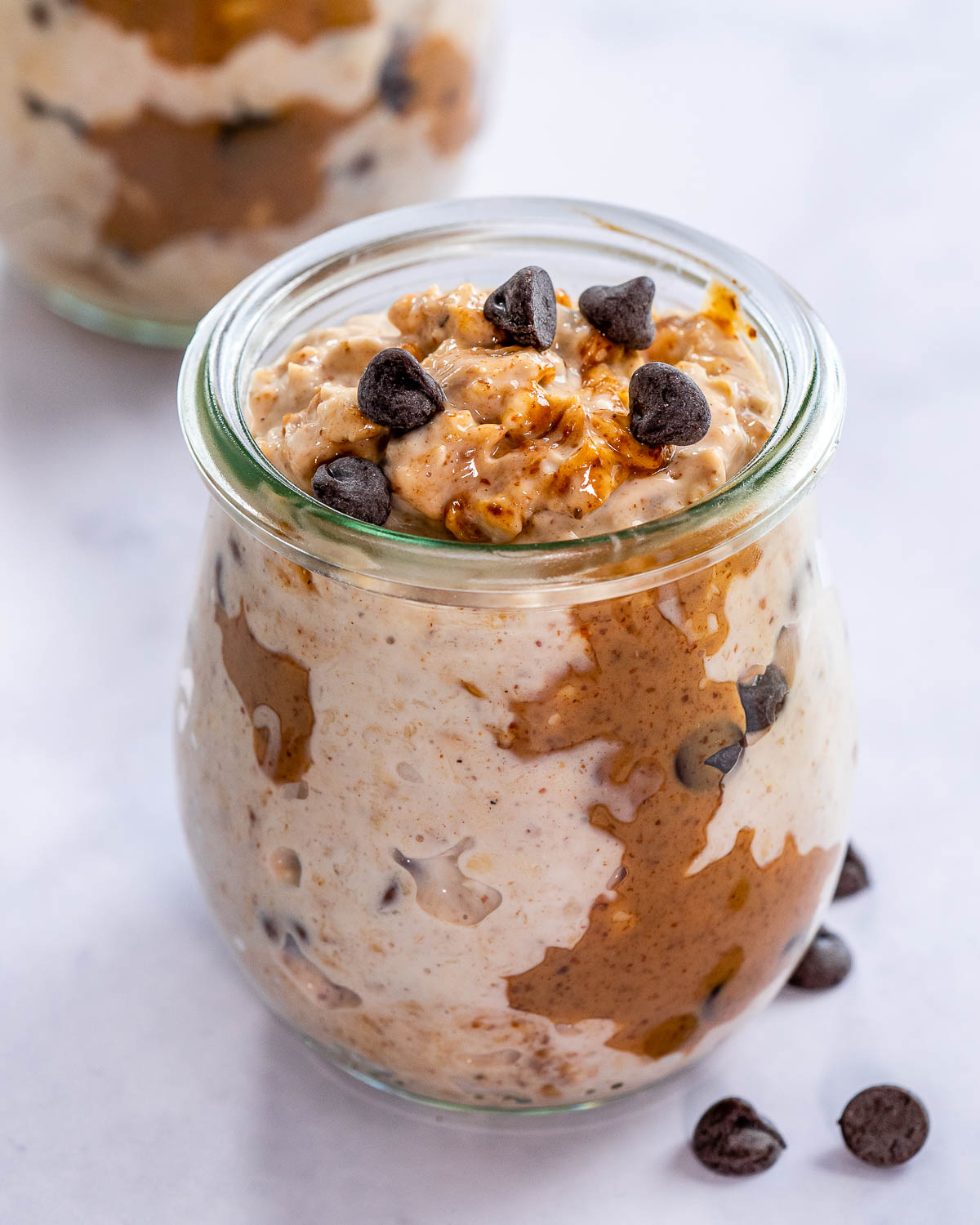 Chocolate Chip Cookie Dough Overnight Oatmeal | Clean Food Crush