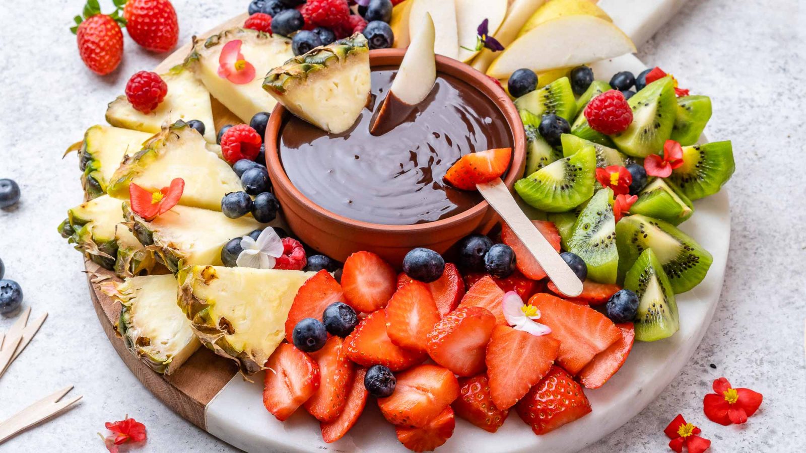 Chocolate Fondue | Clean Food Crush