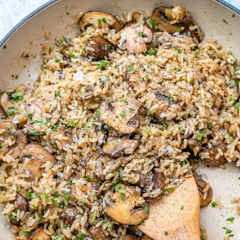 Herbed Mushroom Brown Rice | Clean Food Crush