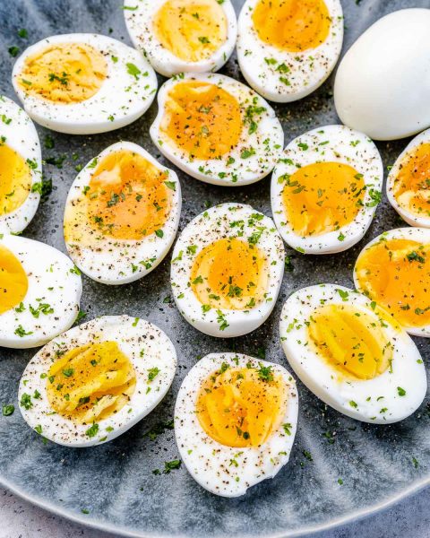 How to Make Perfectly Boiled Eggs [VIDEO] | Clean Food Crush