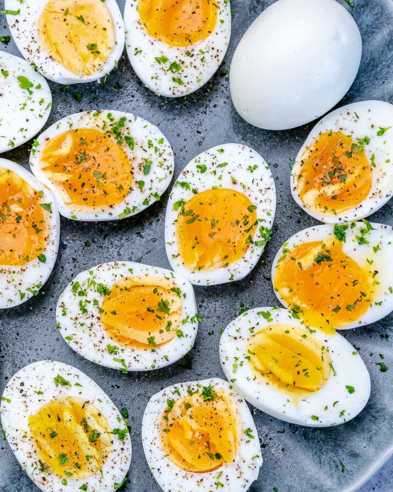 How to Make Perfectly Boiled Eggs [VIDEO] | Clean Food Crush