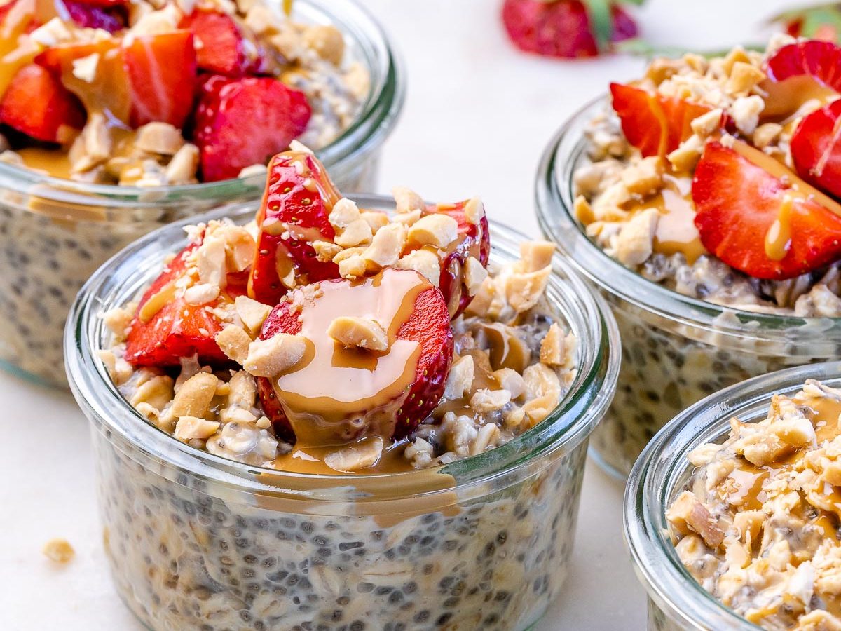 https://cleanfoodcrush.com/wp-content/uploads/2021/04/CleanFoodCrush-Peanut-Butter-Overnight-Oats-Clean-Eating-Recipe-1200x900.jpg