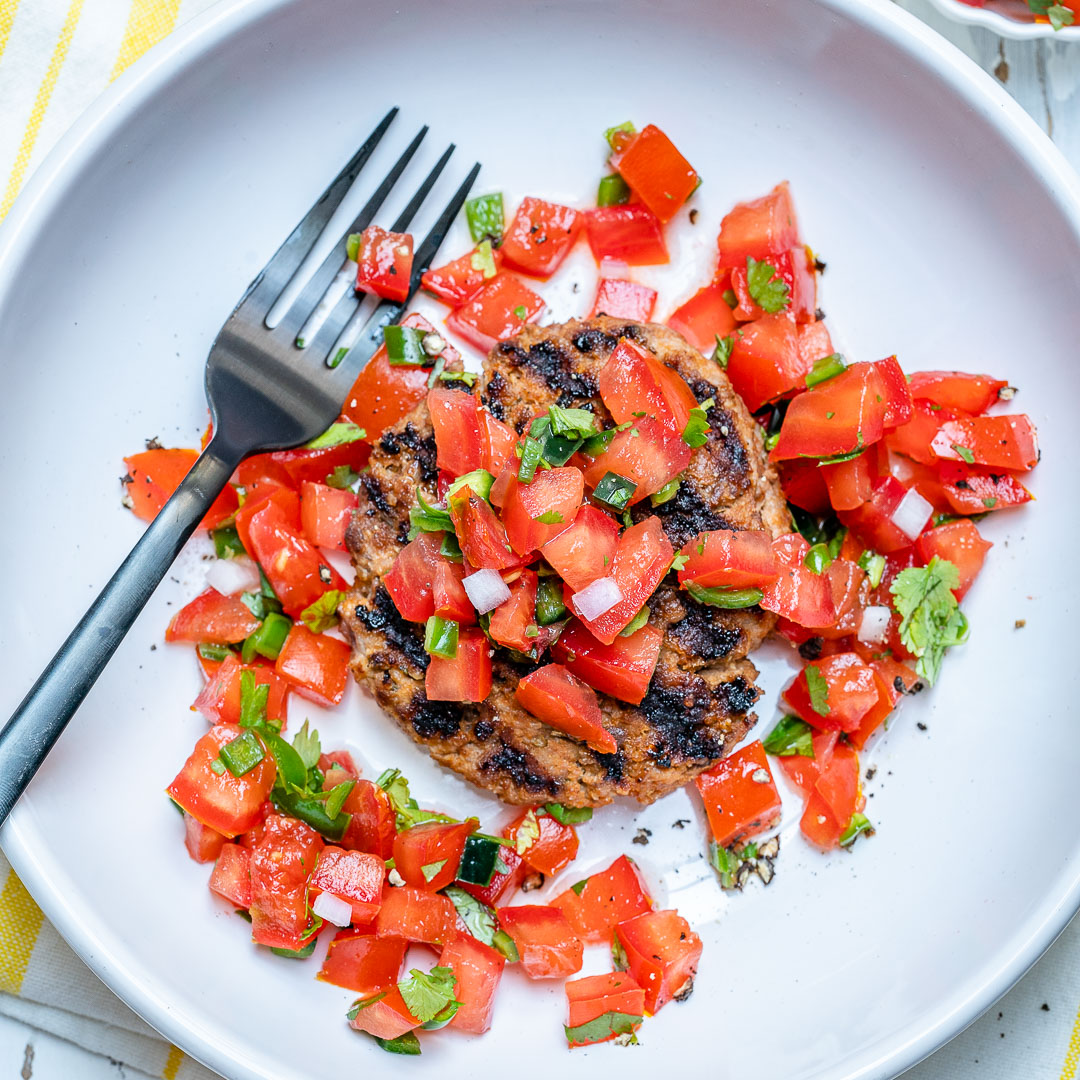 https://cleanfoodcrush.com/wp-content/uploads/2021/05/Clean-Food-Crush-Naked-Turkey-Burgers-with-Pico-De-Gallo-Clean-Eating-Recipe.jpg