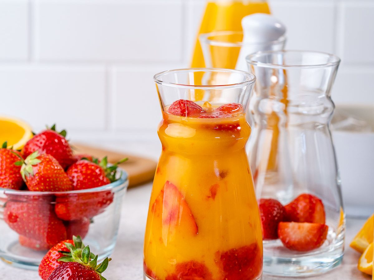 Strawberry Mimosas (CFC Mocktail Version)