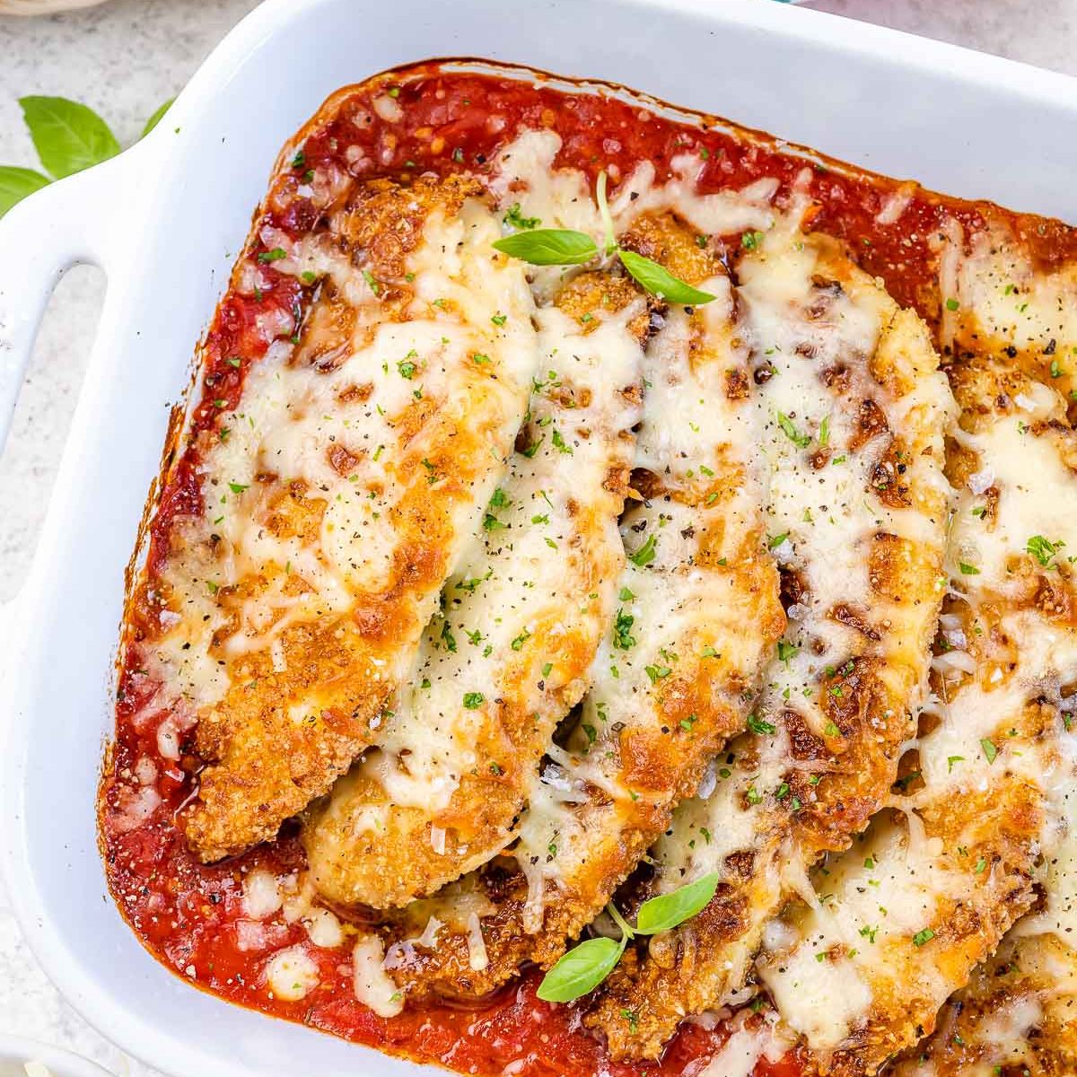 https://cleanfoodcrush.com/wp-content/uploads/2021/08/cfc-Weeknight-Chicken-Parm-1200x1200.jpg