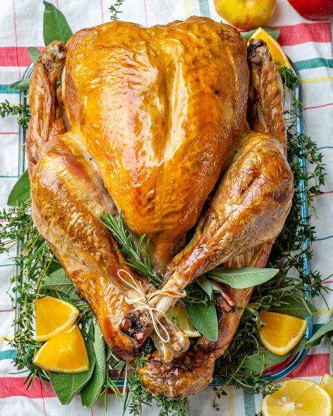 Rachel’s GORGEOUS Roasted Turkey | Clean Food Crush