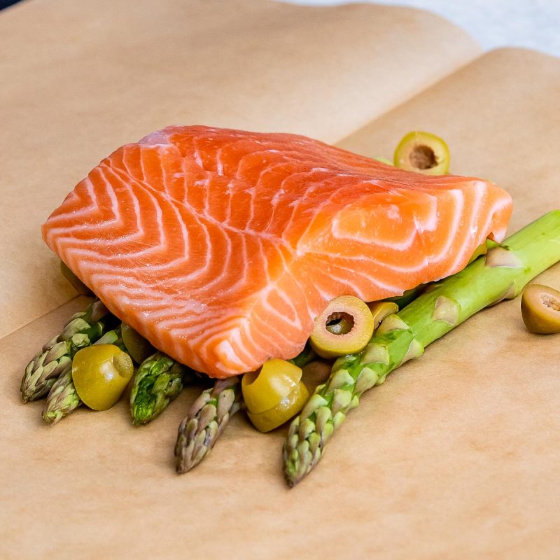 [VIDEO] Lemon-Garlic Salmon Packets | Clean Food Crush