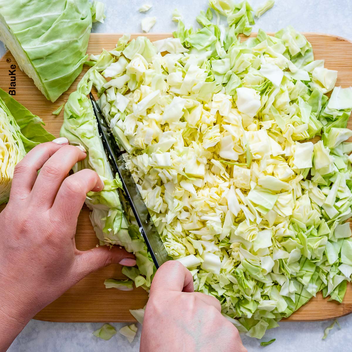 https://cleanfoodcrush.com/wp-content/uploads/2022/07/Micro-chopped-salad.jpg