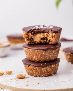 Chocolate Peanut Butter Oat Cups | Clean Food Crush