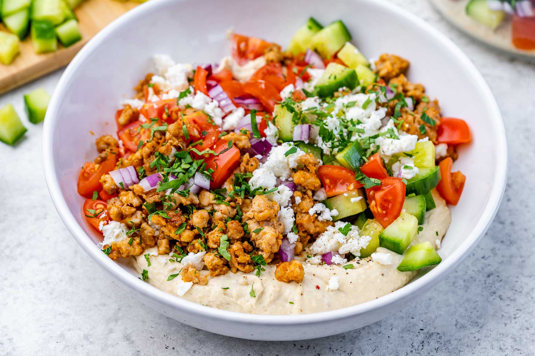 Quick chicken hummus bowl recipe