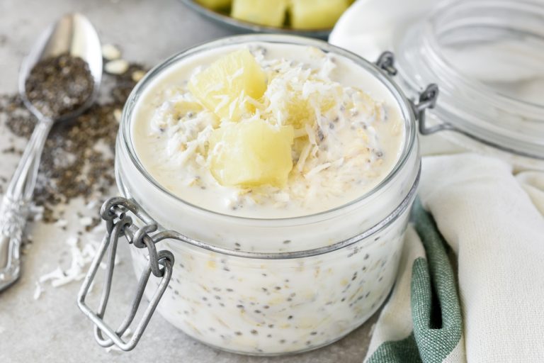 Piña Colada Overnight Oats Clean Food Crush 8411