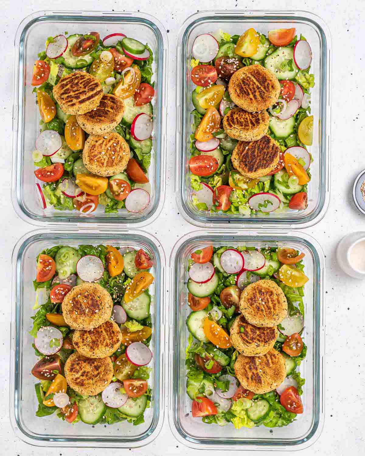 https://cleanfoodcrush.com/wp-content/uploads/2023/05/Falafel-Salad-Meal-Prep-Bowls-Step-6.jpg