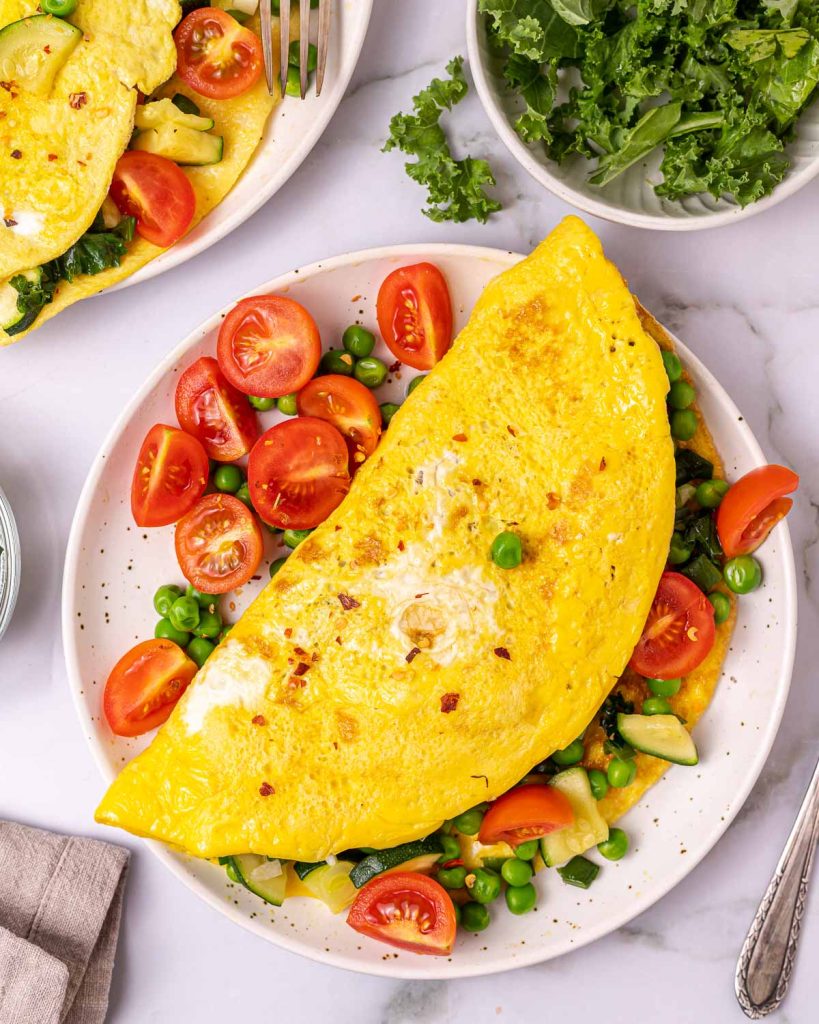 Veggie Stuffed Omelet🍅🌱 | Clean Food Crush