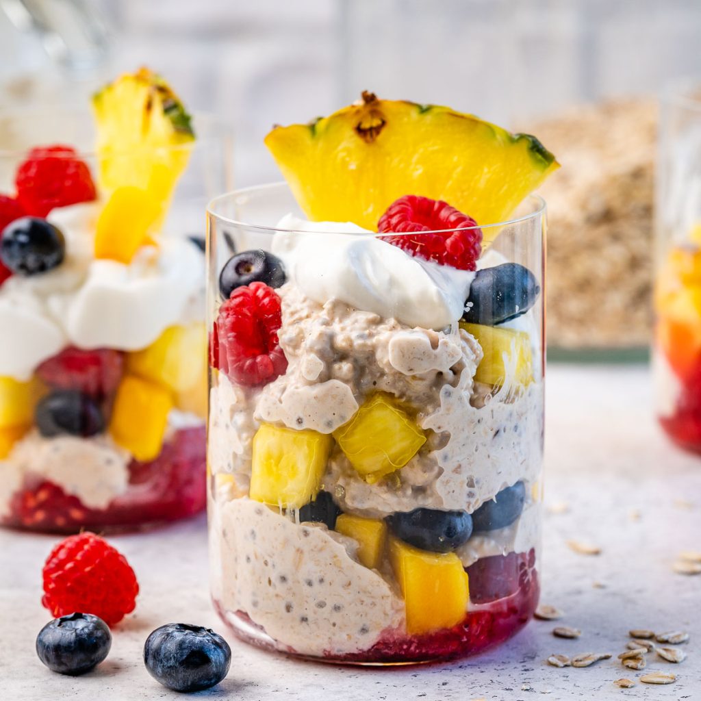 Overnight Oatmeal Fruit Parfaits 🌴🫐🍍 | Clean Food Crush