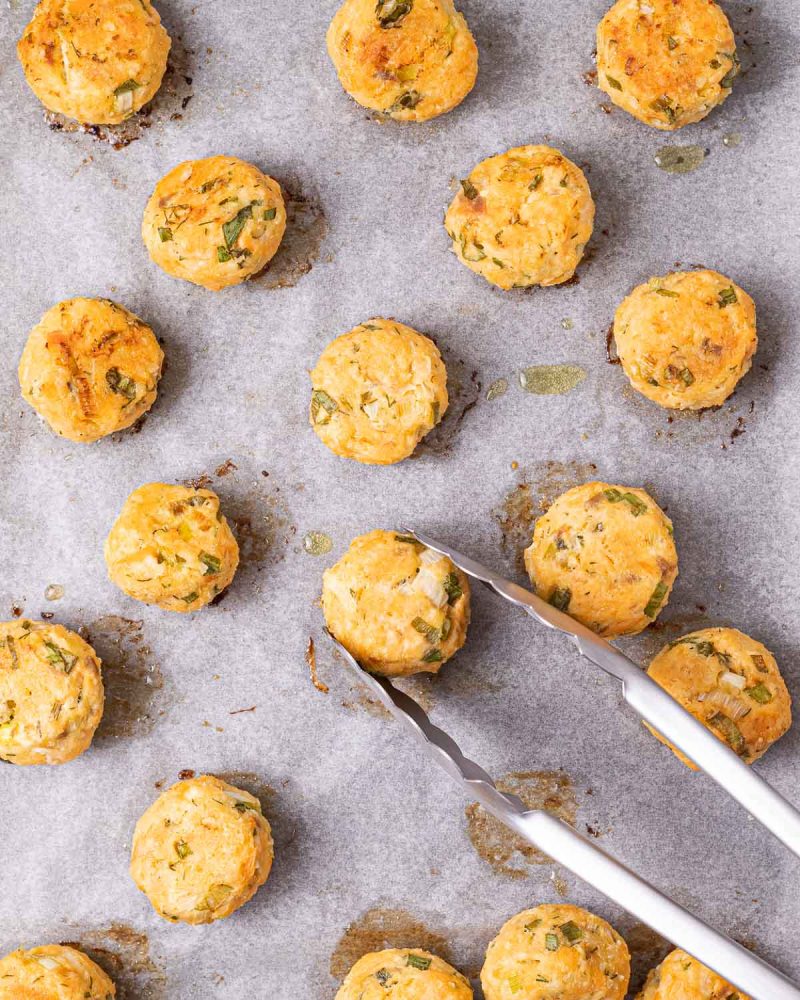 Salmon Balls + Herbed Quinoa for Meal Prep Clean Food Crush