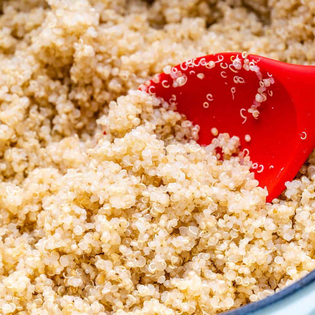 How to Cook Quinoa – BONUS Salad | Clean Food Crush
