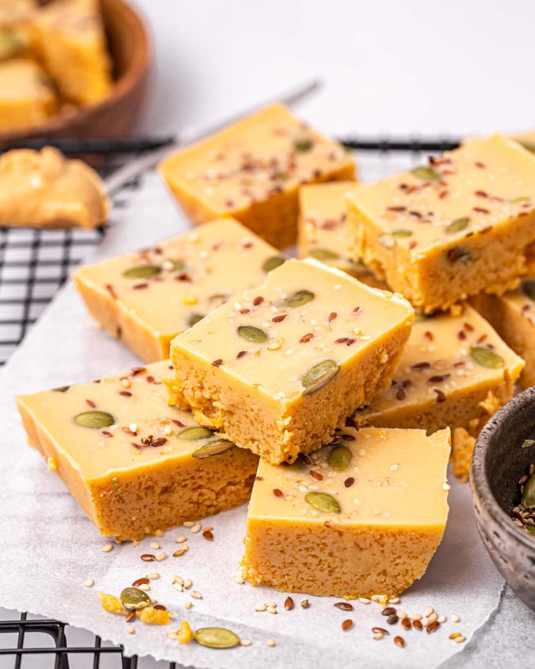 Super Easy Pumpkin Fudge | Clean Food Crush