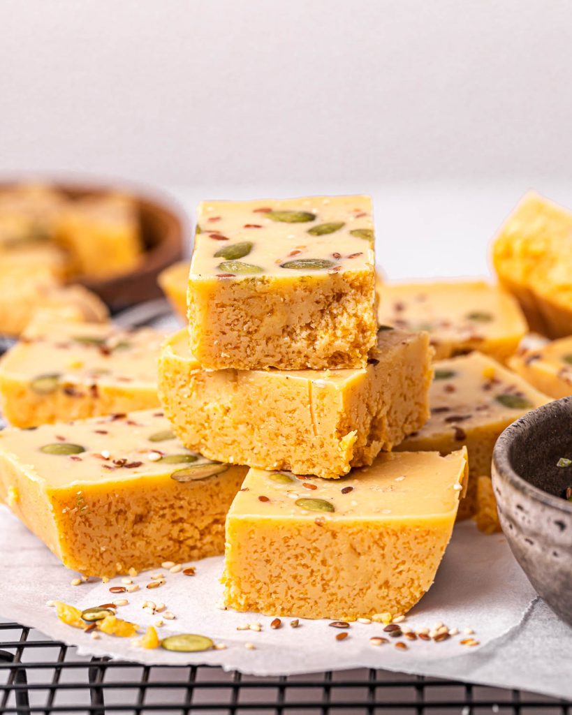 Super Easy Pumpkin Fudge 