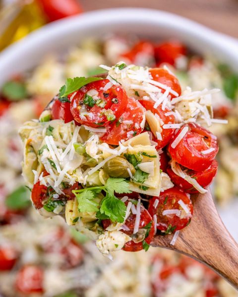Tomato and Artichoke Salad (Tomato and Artichoke Salad)