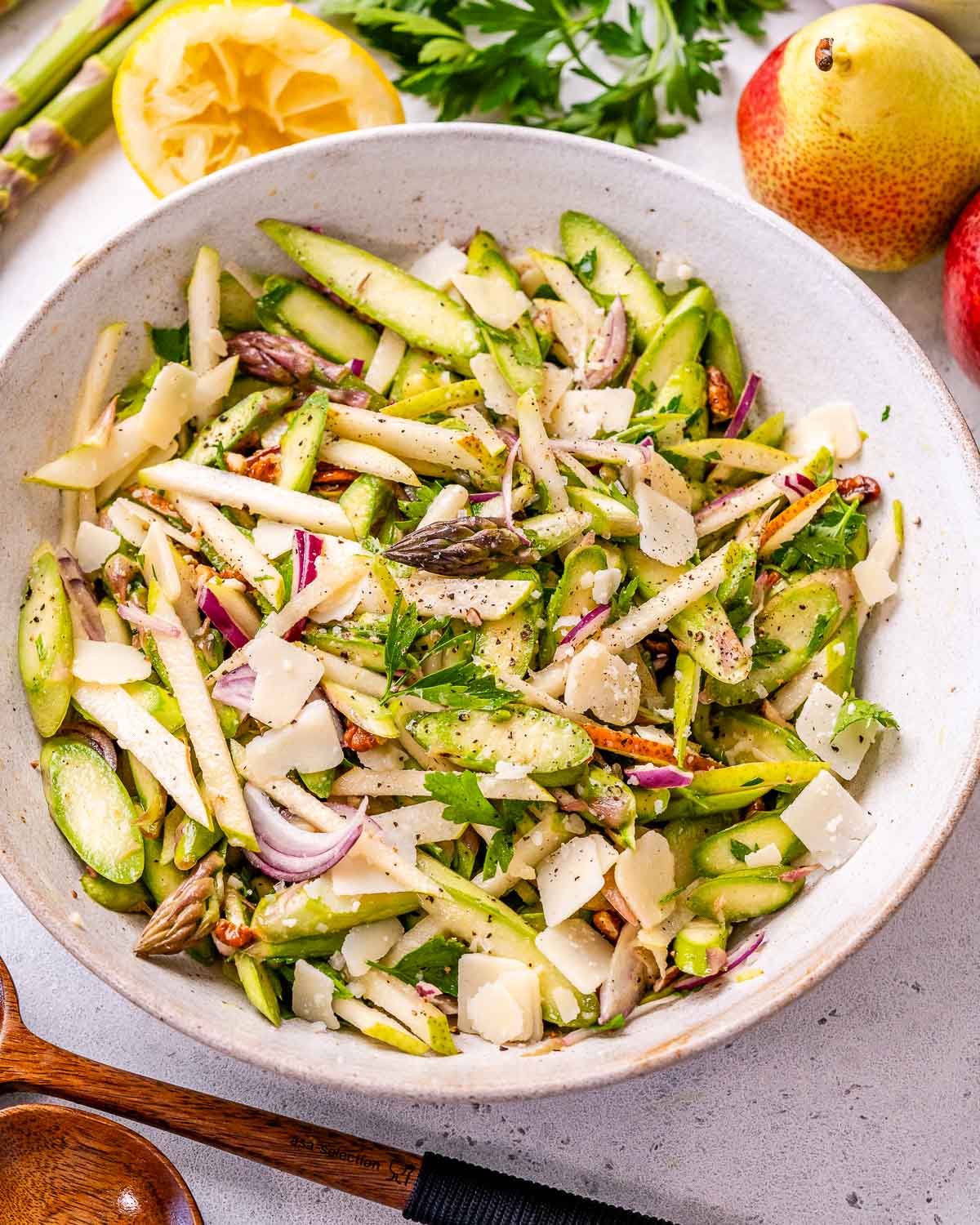 raw asparagus salad.